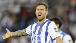 Iñigo Martínez con la Real Sociedad