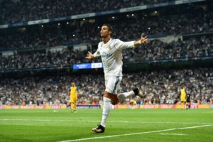 Cristiano Ronaldo celebrando con el Real Madrid