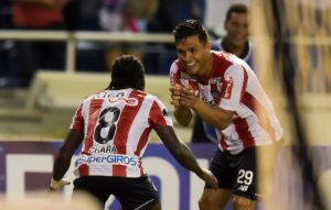 Junior derrotó 3-1 a Cerro Porteño y avanza a cuartos de final de la #CONMEBOLSudamericana.