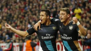 Ozil y Alexis en la Champions