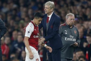 Alexis y Wenger con el Arsenal