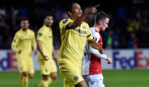 Villarreal, con un golazo de Carlos Bacca, igualó 2-2 con Slavia Praga de local y lidera el Grupo A de la Europa League.