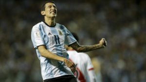 Ángel Di María se lamenta tras fallar una ocasión ante Perú con la selecion argentina