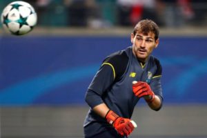 iker casillas arquero del porto