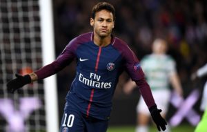 Neymar con el PSG ante el Celtic