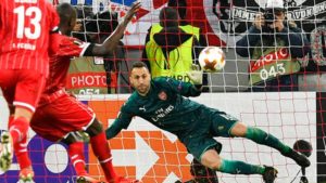 Ospina en la Europa League