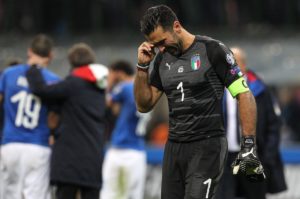 lagrimas de buffon tras la eliminacion de italia de rusia 2018