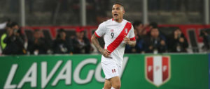 paolo guerrero con la selección de perú