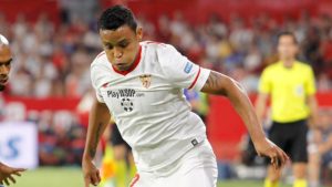 luis muriel sigue siendo suplente en el sevilla