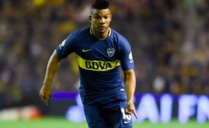 Frank Fabra con la camiseta de boca