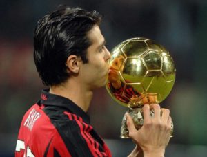 Kaká con el Balón de Oro