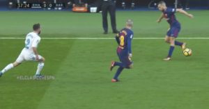 Jordi Alba metiéndole un señor caño de TACÓN a Modric