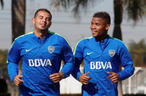 Edwin Cardona y Wilmar Barrios de Boca juniors en entrenamiento