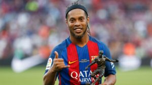 Ronaldinho anuncia su retiro del fútbol. O Globo