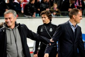 Mou y de Boer en la Premier