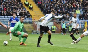 golazo de tacon de icardi en poquer ante la sampdoria su ex equipo