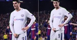 morata manos a sus partes nobles