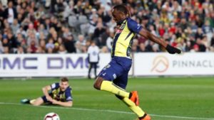 debuta Usain Bolt con el Central Coast Mariners australiano