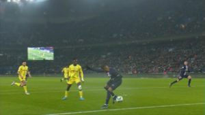 Asistencia "tres dedos" de Di María y GOLAZO de tacón de Mbappé