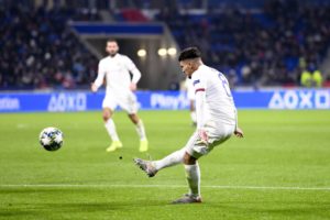 Qué pepino el de Aouar. Vaya rosca le da al balón el francés. GOL DE LA FECHA