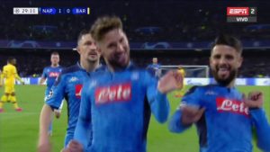 GOLAZO de Mertens. Directo a la escuadra y Ter Stegen se queda congelado