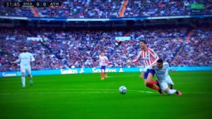 penal de casemiro sobre morata