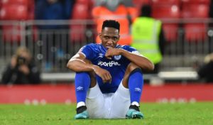 yerry-mina-everton-lesion