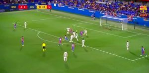 golazo de Riqui Puig de zurda ante la juventus 2021 con el barcelona