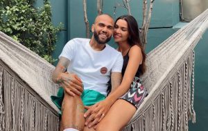 La reacción de la esposa de Dani Alves al conocerse su sentencia por abuso