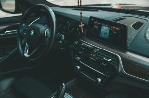 Crédito de vehículo en Colombia: la mejor opción para tener tu carro sin complicaciones